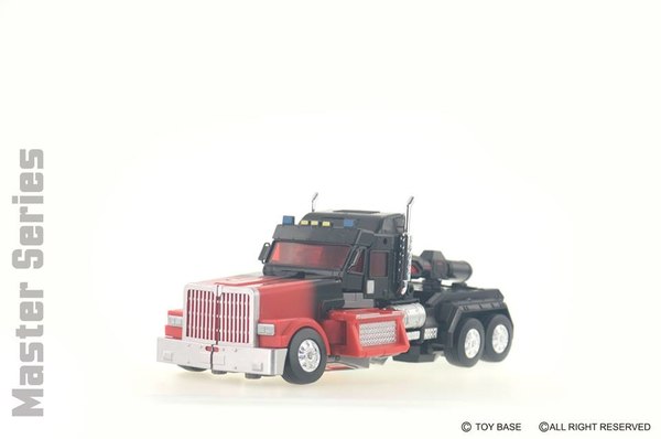 Toy Base Master Series Unofficial MP Scale G2 Optimus And RID Scourge 07 (7 of 21)